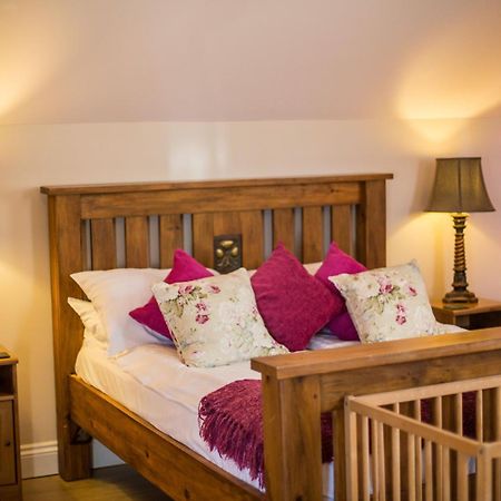The Big Barn Villa Kidwelly Екстериор снимка