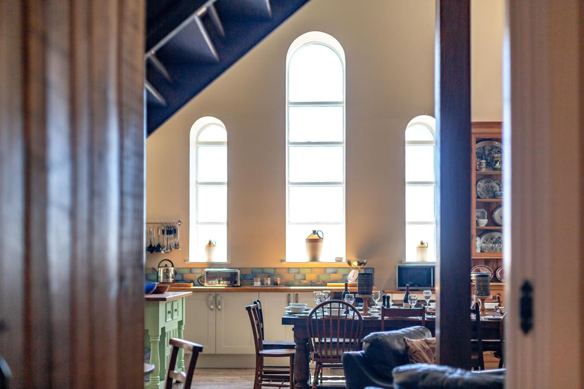 The Big Barn Villa Kidwelly Екстериор снимка